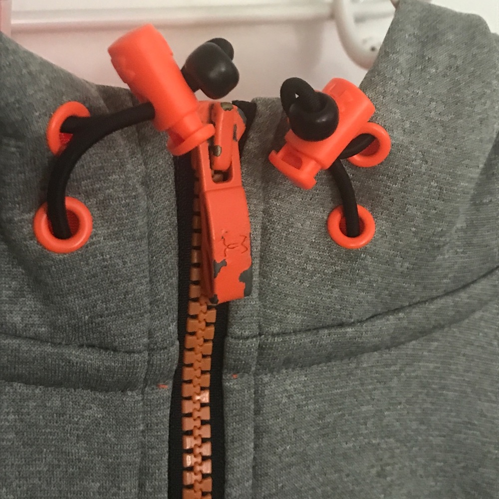 Jacket - Picture 3 of 4